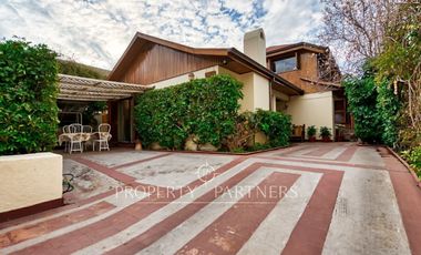 Venta Casa Aislada en Simon Bolivar, La Reina.
