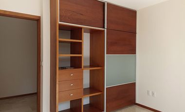 VENDO EN CUERNAVACA DEPARTAMENTO MUY AMPLIO, MAGNÍFICA UBICACIÓN, SEGURIDAD 24/7