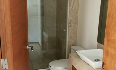 VENDO EN CUERNAVACA DEPARTAMENTO MUY AMPLIO, MAGNÍFICA UBICACIÓN, SEGURIDAD 24/7