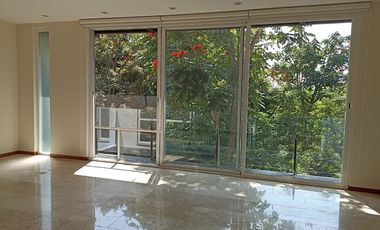 VENDO EN CUERNAVACA DEPARTAMENTO MUY AMPLIO, MAGNÍFICA UBICACIÓN, SEGURIDAD 24/7