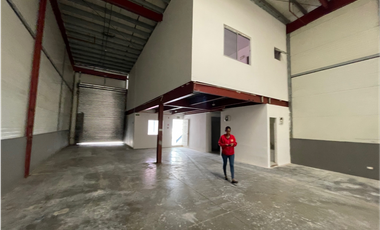 OFIBODEGA - GALERA DISPONIBLE EN ALQUILER - TOCUMEN