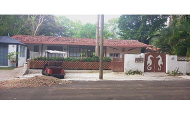 VENTA DE CASA EN CONTADORA ISLAND