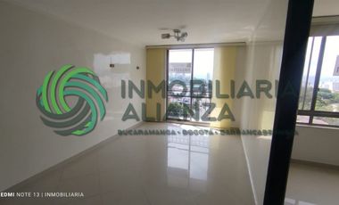 apartamento en arriendo en los pinos. Cod A17224