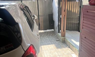 Rumah Terawat Dekat Terminal dan Stasiun Bekasi Hadap Timur J-38881