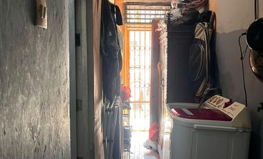 Rumah Terawat Dekat Terminal dan Stasiun Bekasi Hadap Timur J-38881