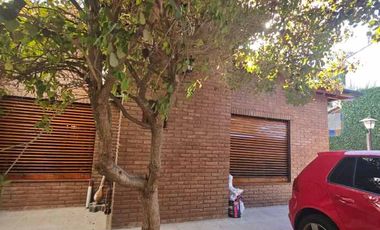 Chalet en venta en Villa Luzuriaga