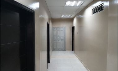 Edificio rentero de venta en Manta zona Sur