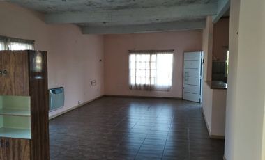 Casa para 2 Familias en venta en Quilmes Oeste