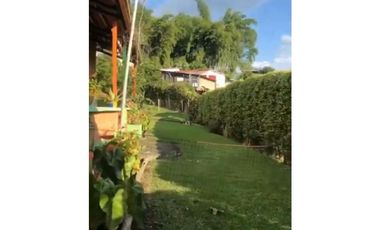 Se Vende Hermosa Finca por Arabia con Piscina y 3 casas