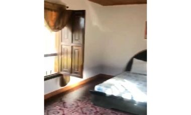 Se Vende Hermosa Finca por Arabia con Piscina y 3 casas