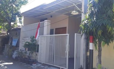 Rumah Jl Gundih Surabaya