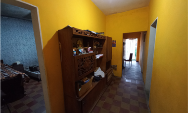 2 VIVIENDAS SOBRE AV. MARCONI