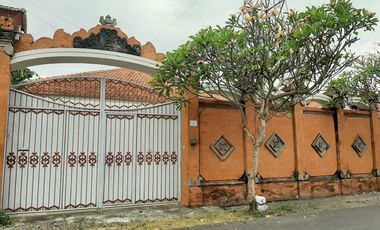 DIJUAL RUMAH TUKAD UNDA RENON DENPASAR, BALI