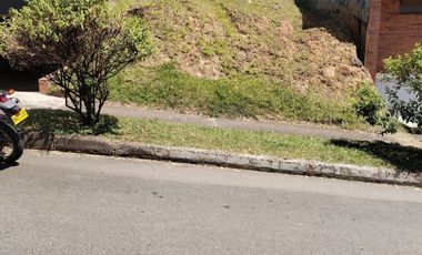 lote en venta en aves maría. Cod V6235