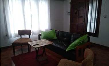 Chalet 3 ambientes/ Villa Primera