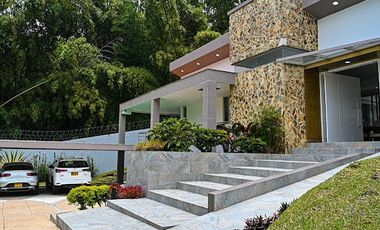 VENTA de CASAS en PEREIRA