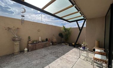Zakia departamento de dos niveles en VENTA de 157 mts2 GPT4095
