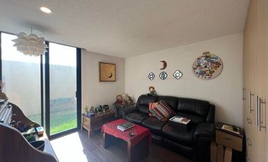 Zakia departamento de dos niveles en VENTA de 157 mts2 GPT4095