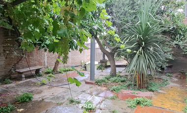 Hotel en Venta en Ferrari / Hector Calvo