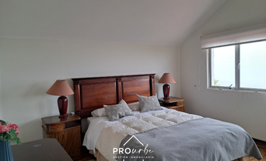 Hotel en Venta en Ferrari / Hector Calvo