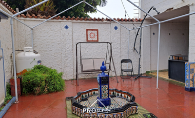 Hotel en Venta en Ferrari / Hector Calvo