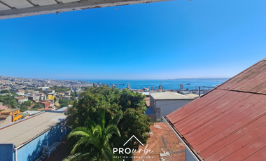 Hotel en Venta en Ferrari / Hector Calvo