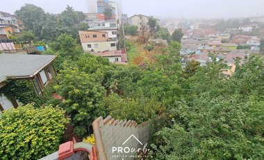 Hotel en Venta en Ferrari / Hector Calvo