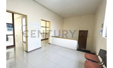 SE VENDE LOCAL/OFICINA PLENO CENTRO DE CONCEPCIÓN