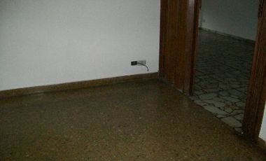 Departamento Tipo Casa en venta en Lanus Este