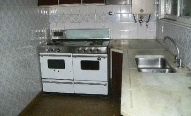 Departamento Tipo Casa en venta en Lanus Este