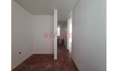 Casa Urbana En Venta En Centro Poblado El Romero - Mórrope