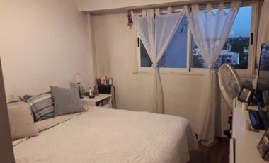 DEPTO 2 AMB EN PLENO CENTRO DE BANFIELD ESTE