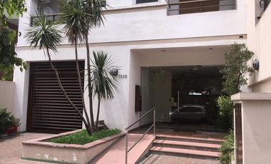 DEPTO 2 AMB EN PLENO CENTRO DE BANFIELD ESTE