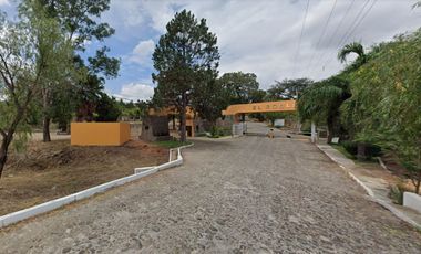 VENTA CASA DE CAMPO EN LOS ROBLES