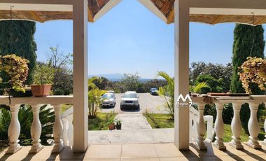 VENTA CASA DE CAMPO EN LOS ROBLES