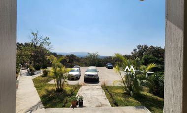 VENTA CASA DE CAMPO EN LOS ROBLES