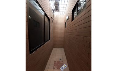 VENTA DE CASA EN LA CASTELLANA DE MONTERA