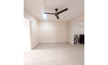 VENTA DE CASA EN LA CASTELLANA DE MONTERA