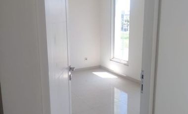 RUMAH PURI INDAH KETINTANG GAYUNGSARI GRESS SIAP HUNI DP 0%