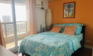 Resale unit in La Verti by DMCI Homes fully Furnished 2 bedroom with Parking Facing Manila Bay near La Salle Manila