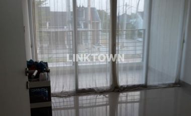 Dijual Rumah Take Over di Cluster Darmawangsa