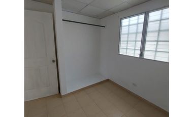 SE VENDE CASA EN PERFECTO ESTADO
