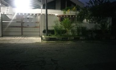 Rumah disewakan di RW 02, Semolowaru, Sukolilo, Surabaya, Jawa Timur