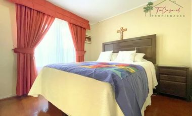 Casa en venta de 3D/2B patio y terraza en La Florida