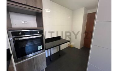 Se Arrienda departamento vista al mar sector sur