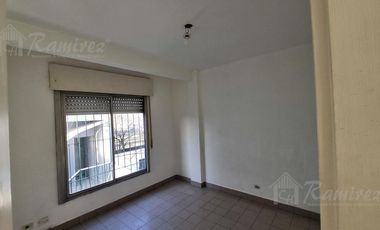 Departamento 3 Amb. En Venta a 300 mts Moreno Centro