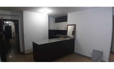 ALQUILO APARTAMENTO VACIO EN SAN FRANCISCO CERCA AL PARQUE OMAR 2 REC