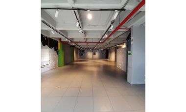 EDIFICIO SALITRE  980 m2
