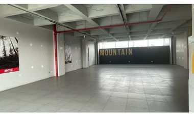 EDIFICIO SALITRE  980 m2