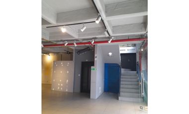 EDIFICIO SALITRE  980 m2